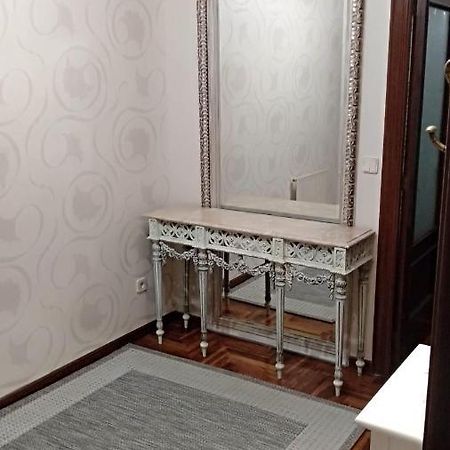 Vivienda 3 Dormitorios Zona Balaidos-Pza. America Vigo Eksteriør billede