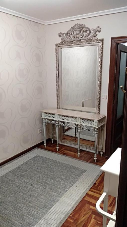 Vivienda 3 Dormitorios Zona Balaidos-Pza. America Vigo Eksteriør billede
