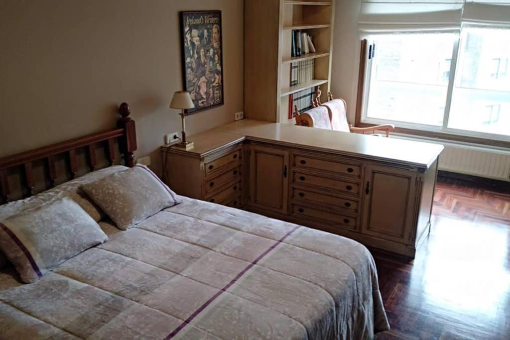 Vivienda 3 Dormitorios Zona Balaidos-Pza. America Vigo Eksteriør billede