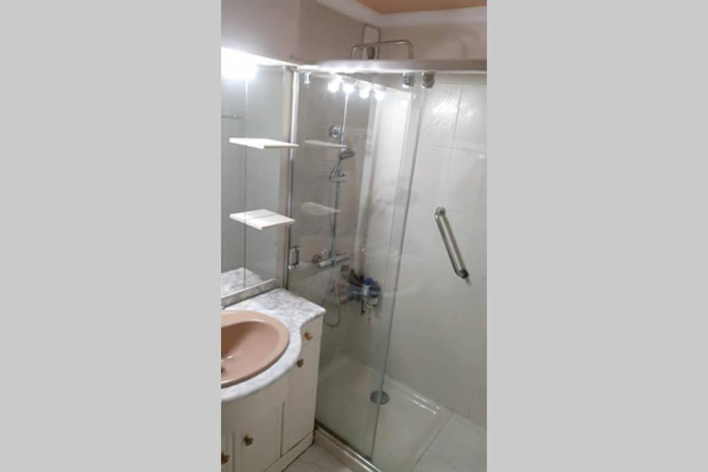 Vivienda 3 Dormitorios Zona Balaidos-Pza. America Vigo Eksteriør billede