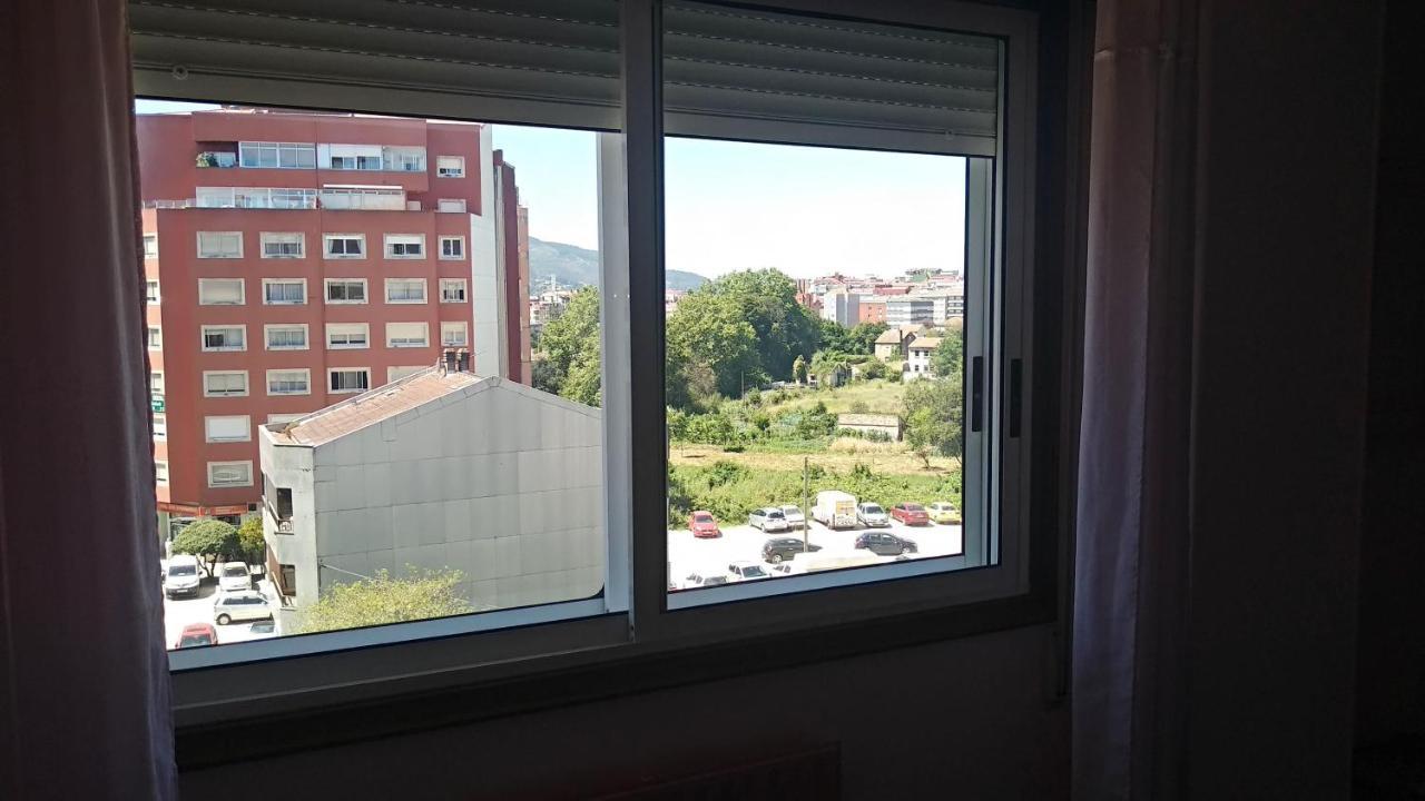 Vivienda 3 Dormitorios Zona Balaidos-Pza. America Vigo Eksteriør billede